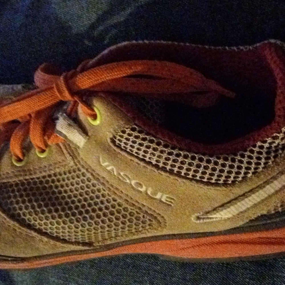 Vasque Tennis Shoes Suede